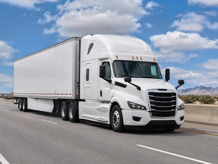 Qué es un camión tráiler y cómo funciona en carretera